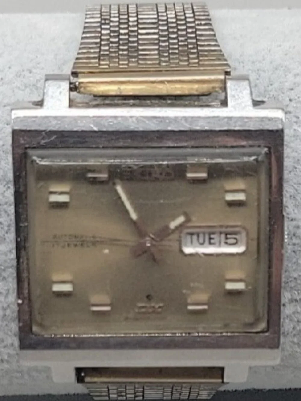Vintage 1969 Seiko DX 6106-5009 Automatic TV Screen Watch Runs 17J Rare